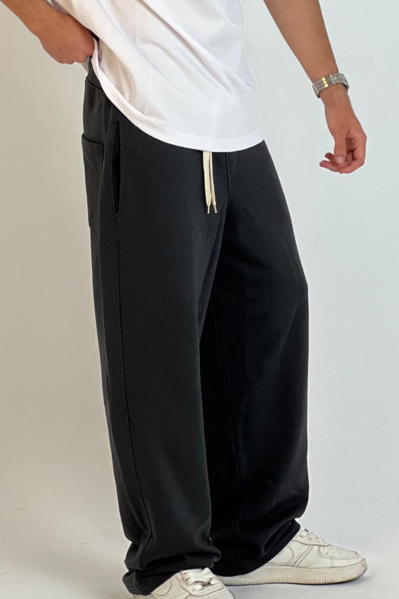 Wide-Leg Pants